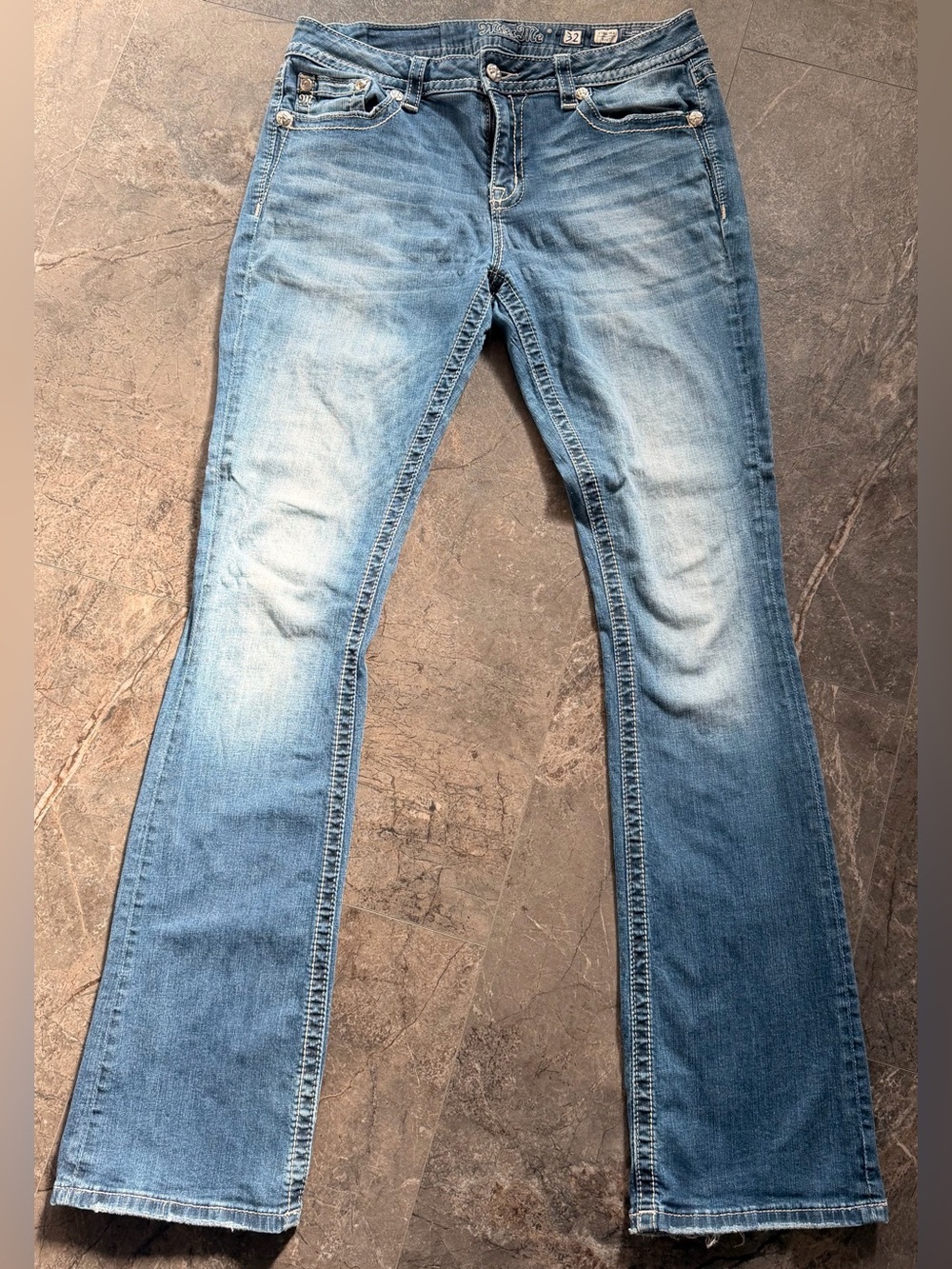 Miss me
Women’s Light Blue Bootcut Jeans